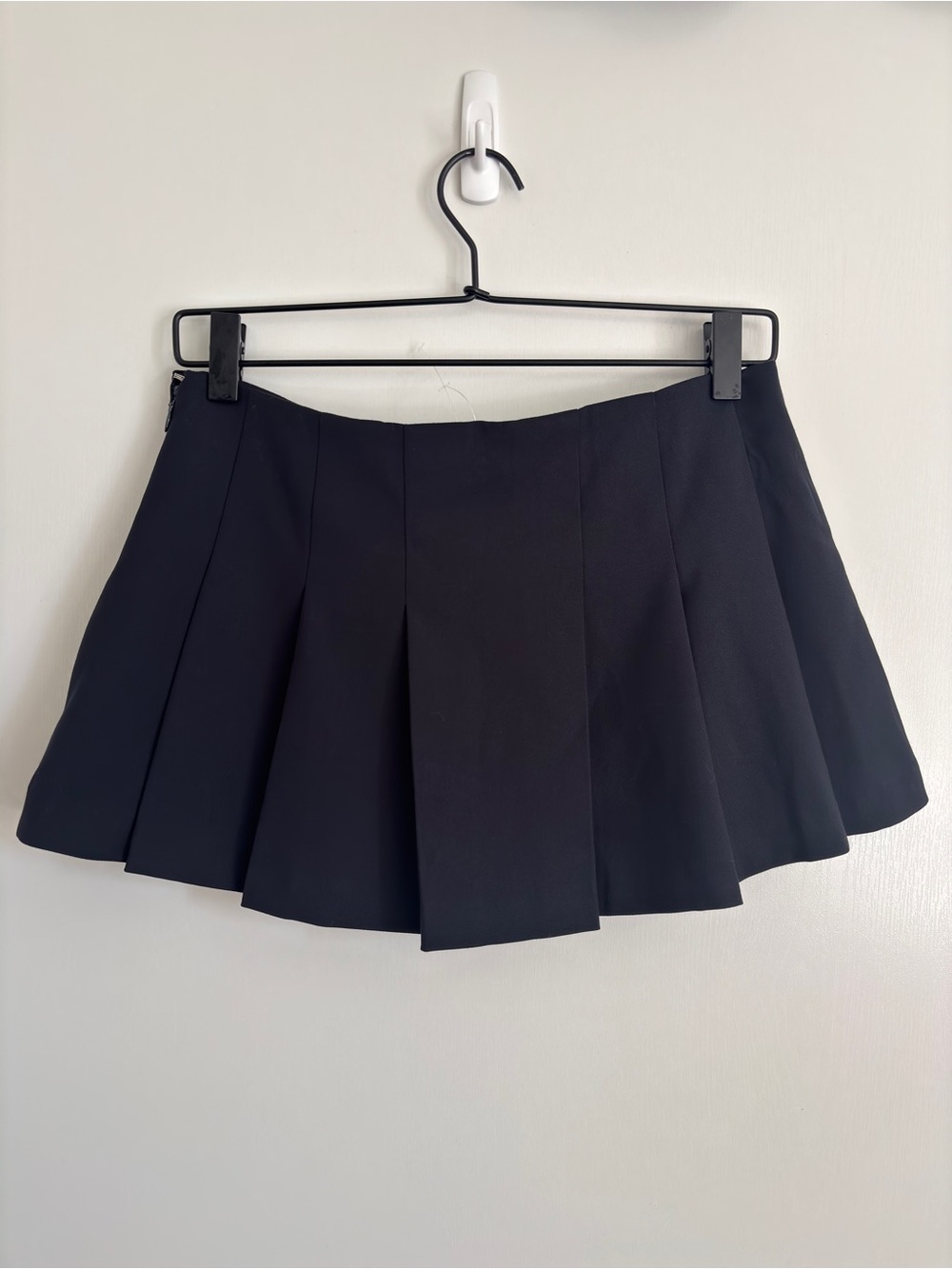 Abercrombie & Fitch Black Pleated Mini Skort Size XS NWOT